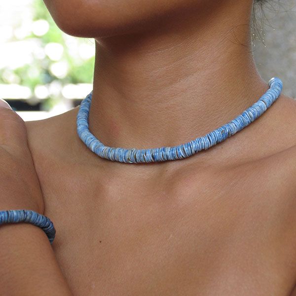 Blue_Clam_Shell_Disks_Chain_And_Bracelet_Se_At_Jewel_Shapes