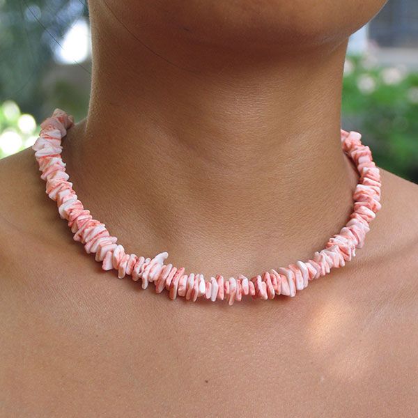 Unique_Puka_Sea_Shell_Necklace_For_Women_In_Salmon_Color_At_Jewel_Shapes