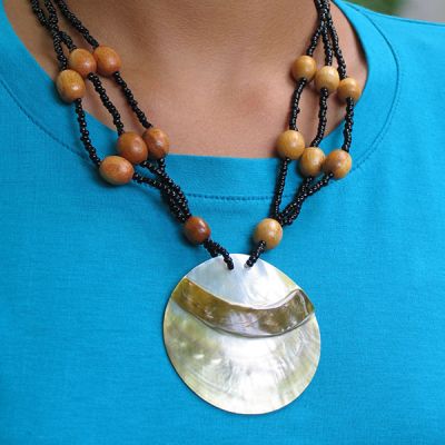 Sea Shell Pendant P24